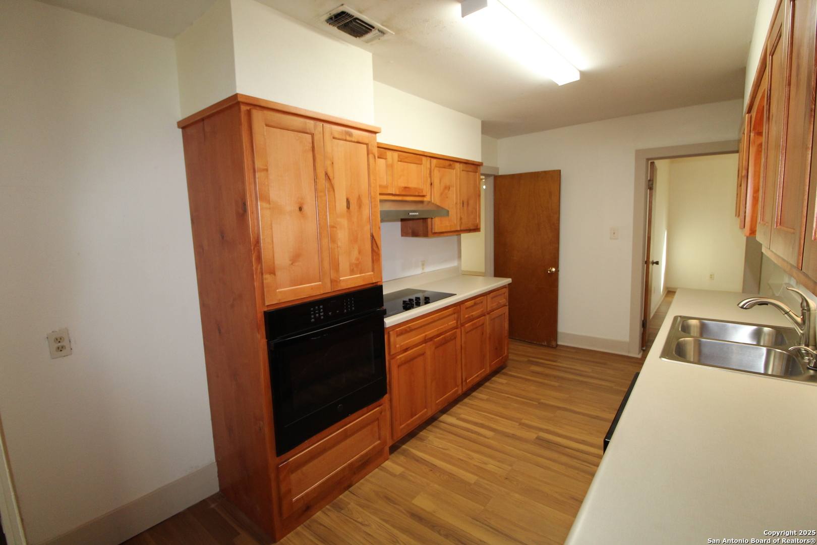 15331 Cottage Lytle TX 78052