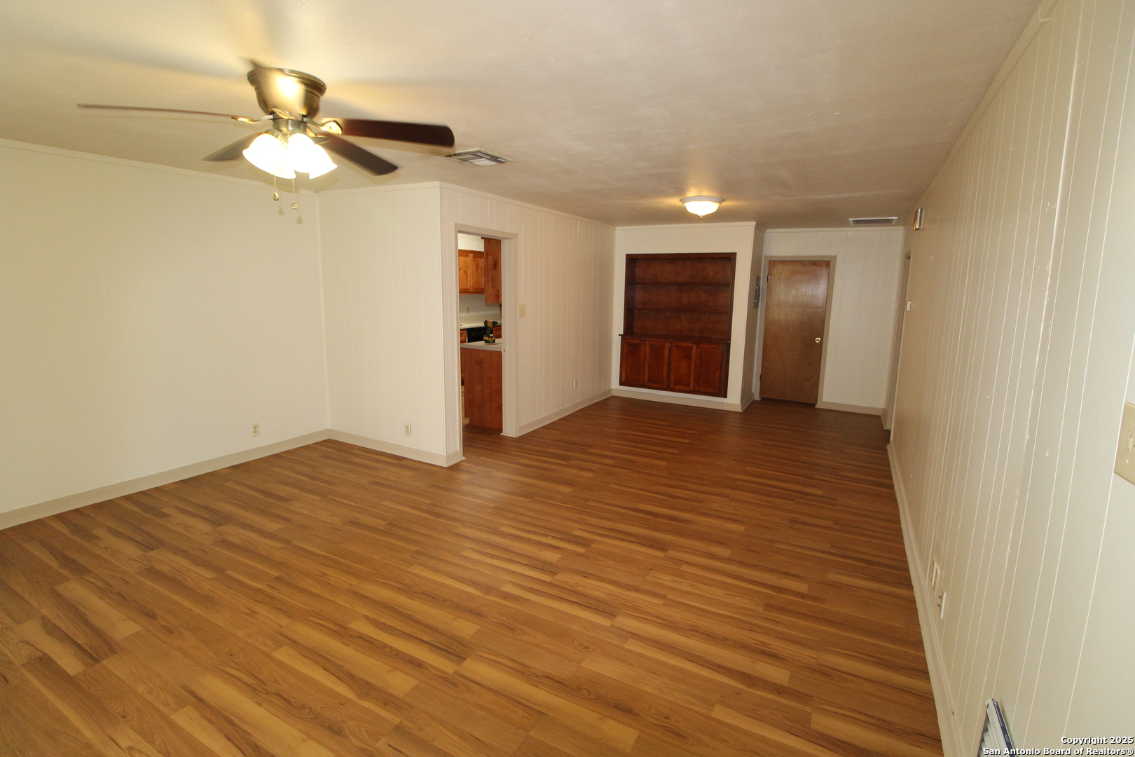 15331 Cottage Lytle TX 78052