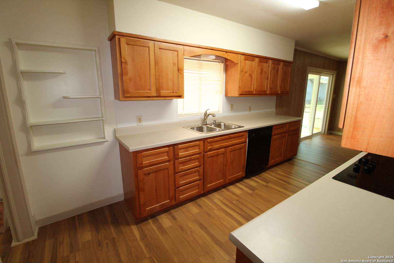 15331 Cottage Lytle TX 78052