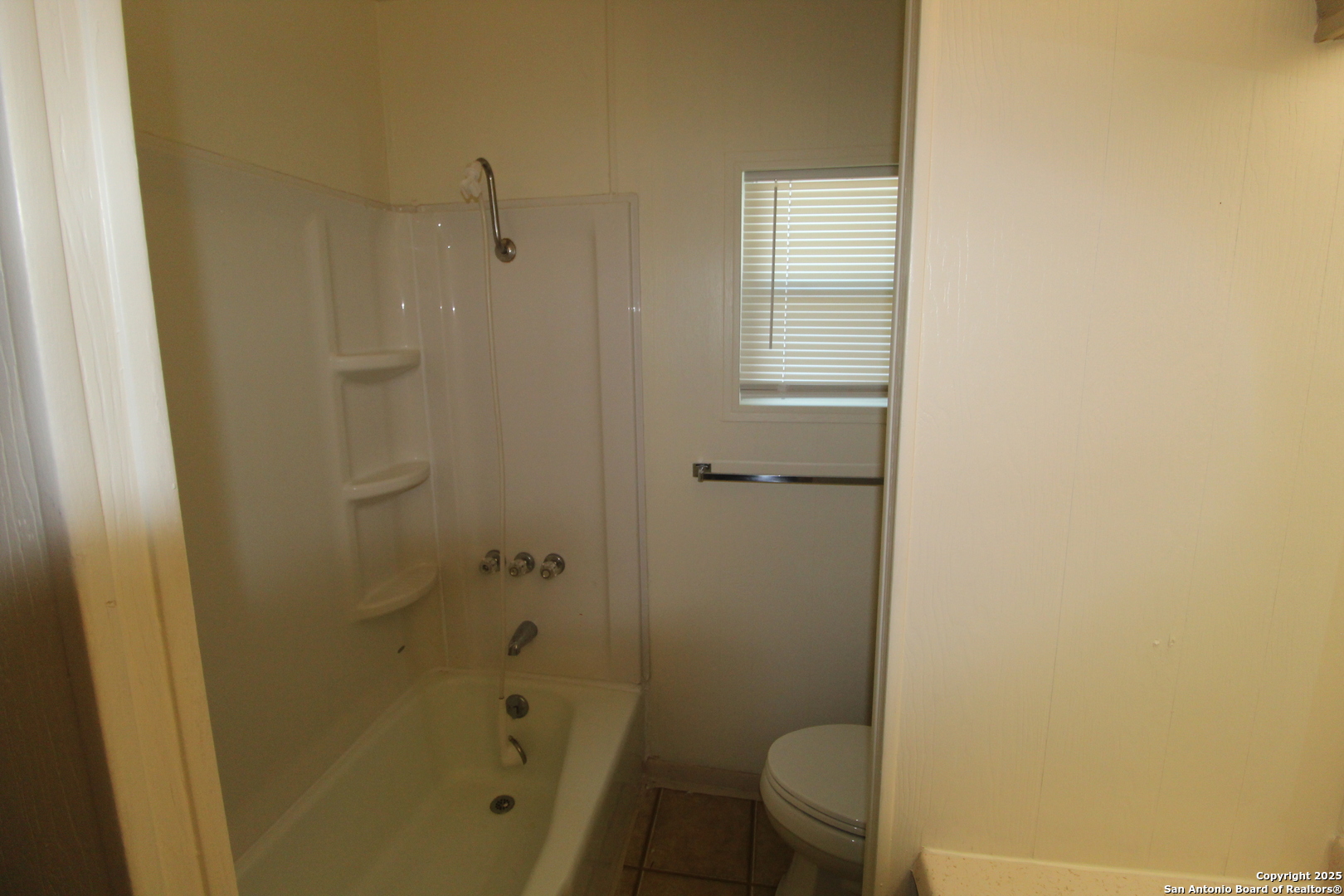 15331 Cottage Lytle TX 78052