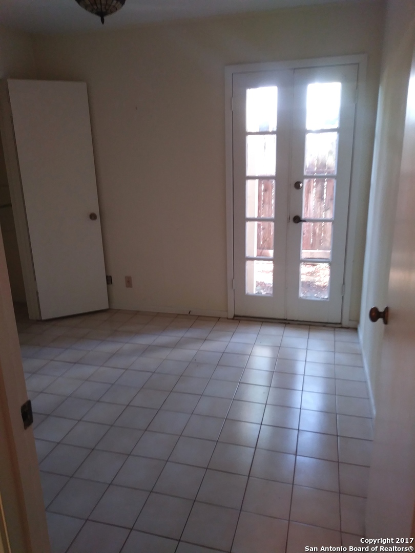 8702 Village Drive San Antonio TX 78217