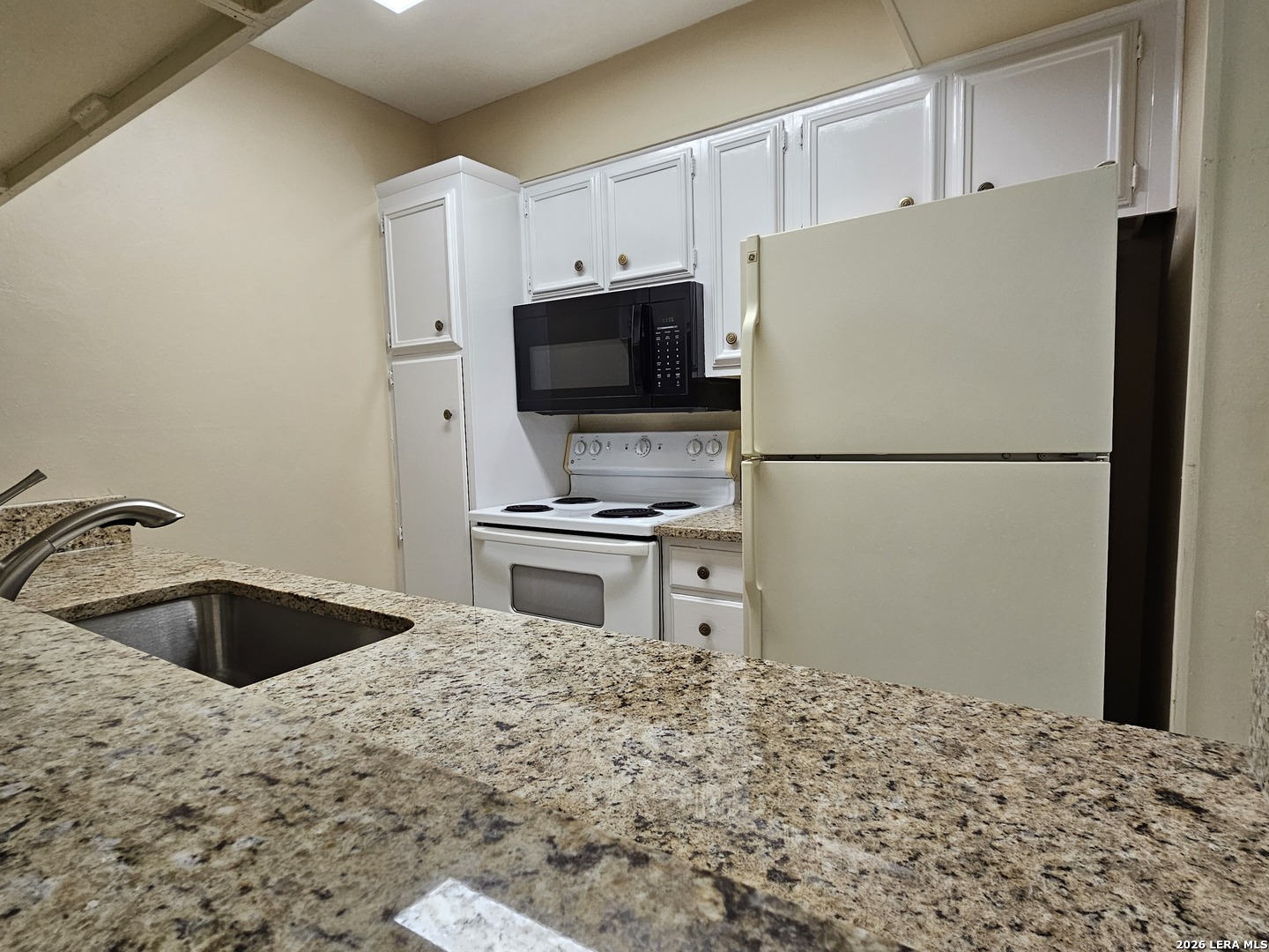 8702 Village Drive San Antonio TX 78217