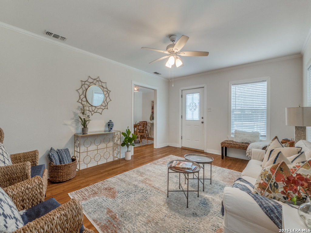 525 Abiso Avenue Alamo Heights TX 78209