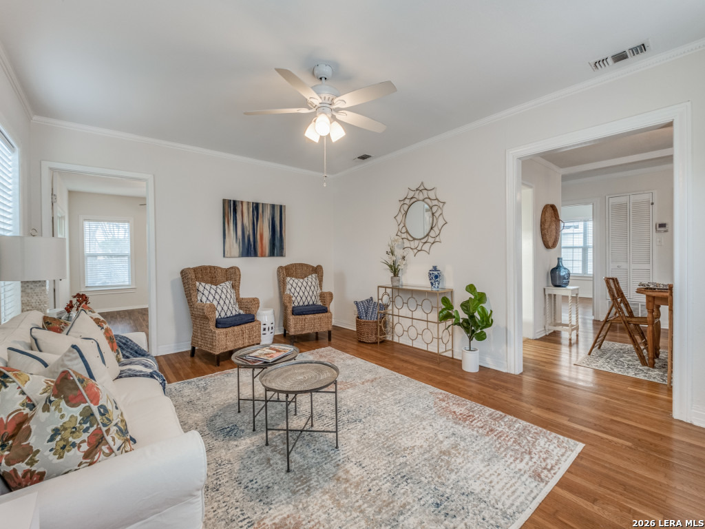 525 Abiso Avenue Alamo Heights TX 78209