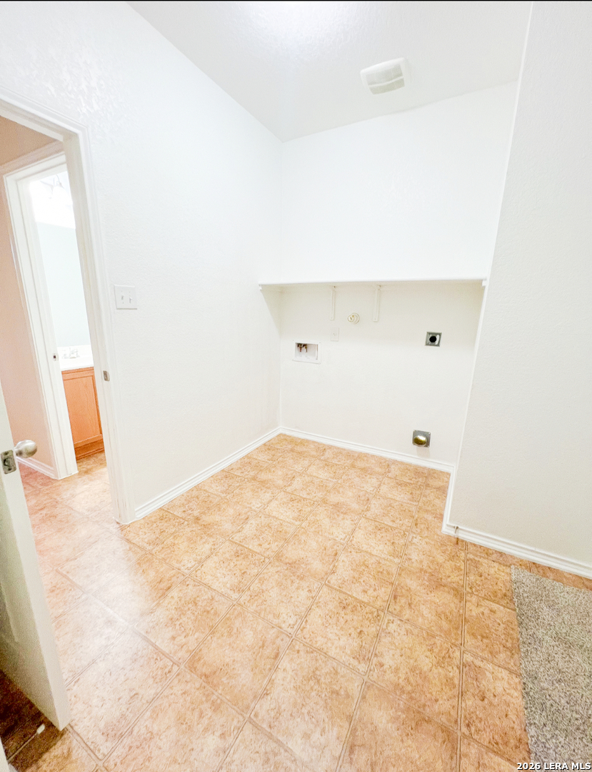 9927 Tampke Falls San Antonio TX 78245