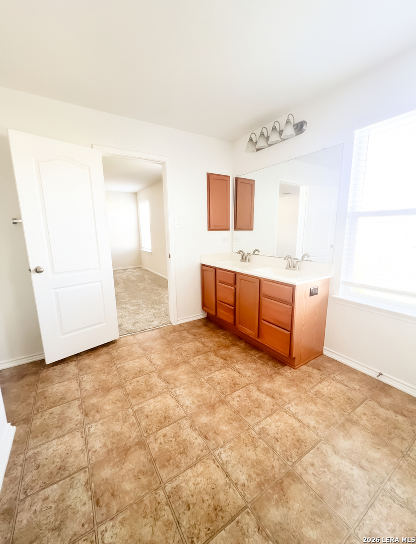 9927 Tampke Falls San Antonio TX 78245