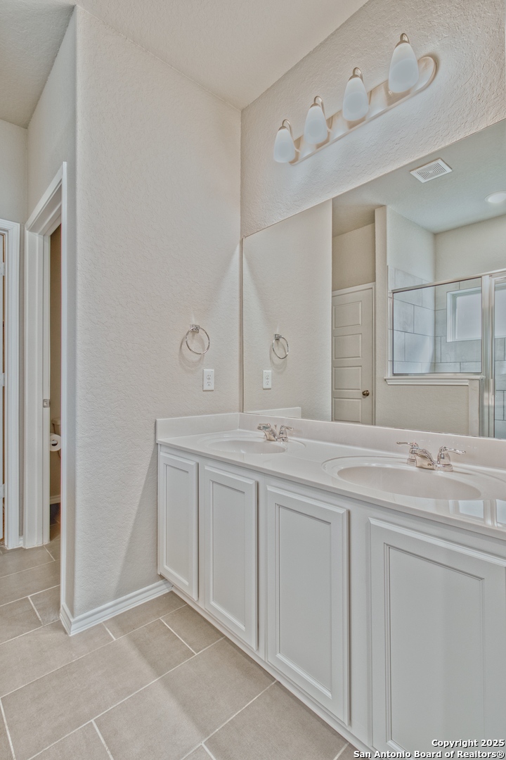 1649 Couser Avenue New Braunfels TX 78132