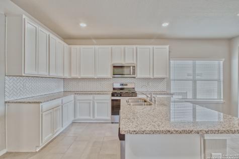 1649 Couser Avenue New Braunfels TX 78132