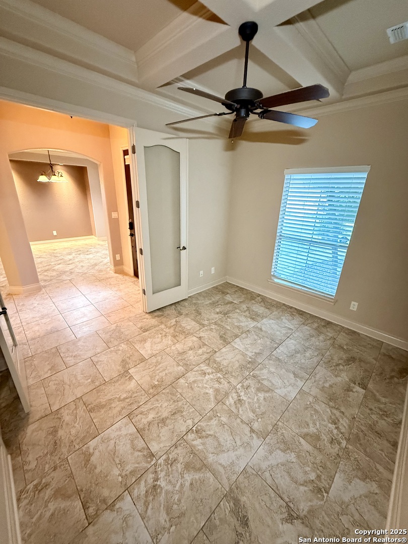 215 Evans Oak San Antonio TX 78260