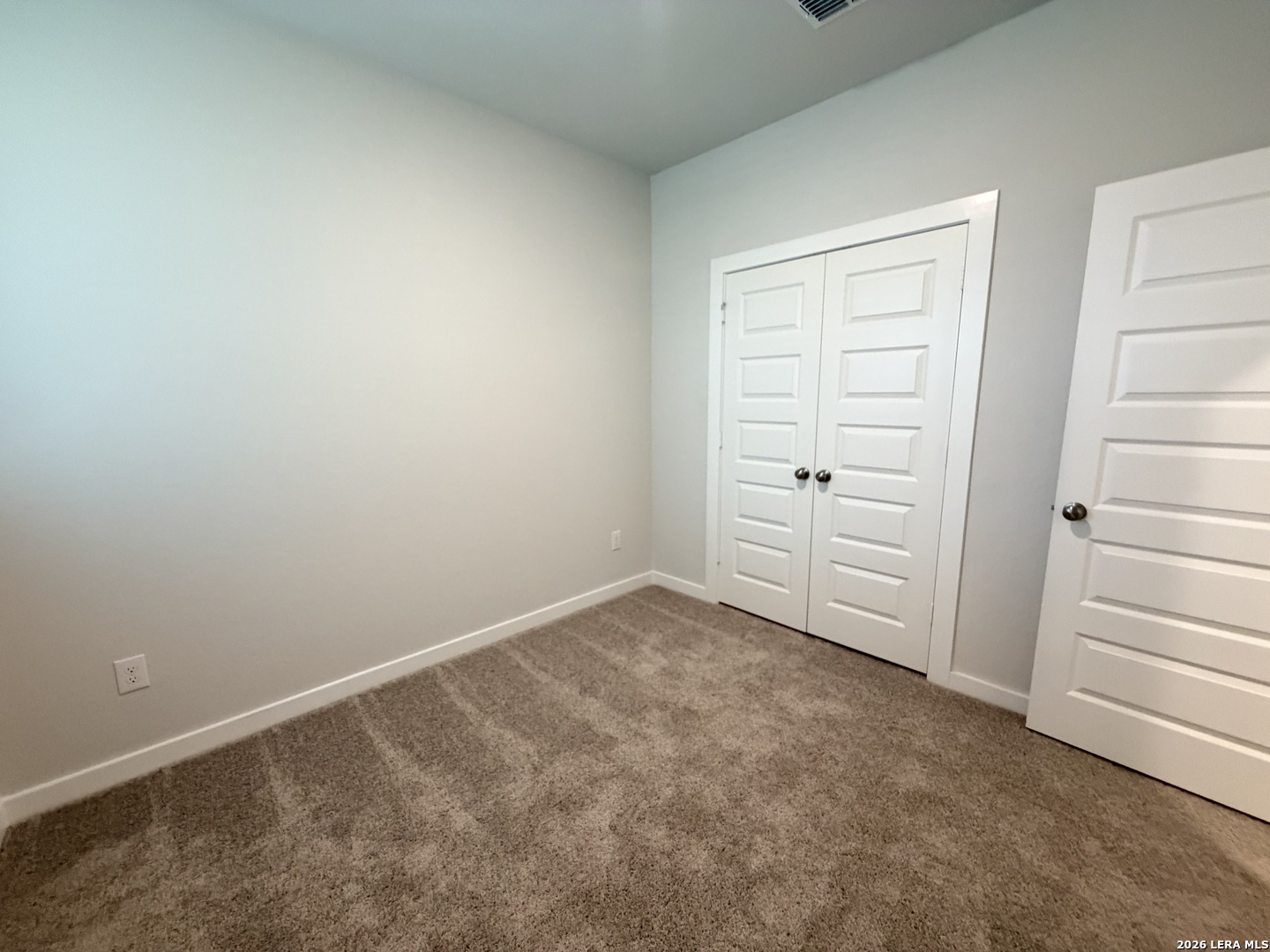 9879 Chavaneaux San Antonio TX 78221