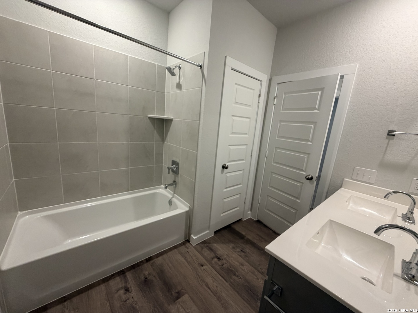 9879 Chavaneaux San Antonio TX 78221