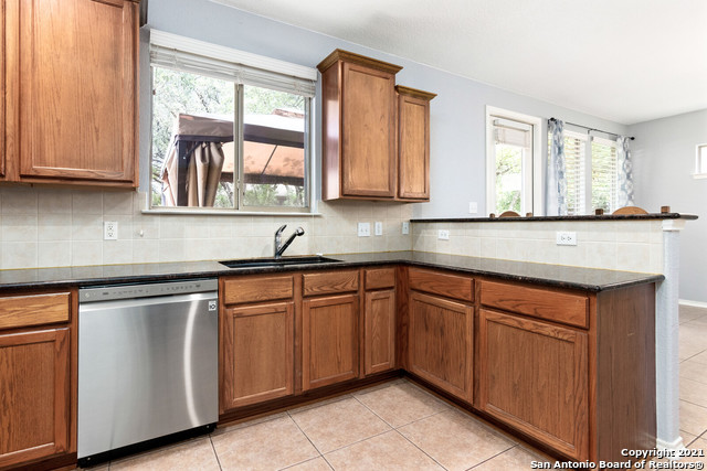21503 Dion Village San Antonio TX 78258