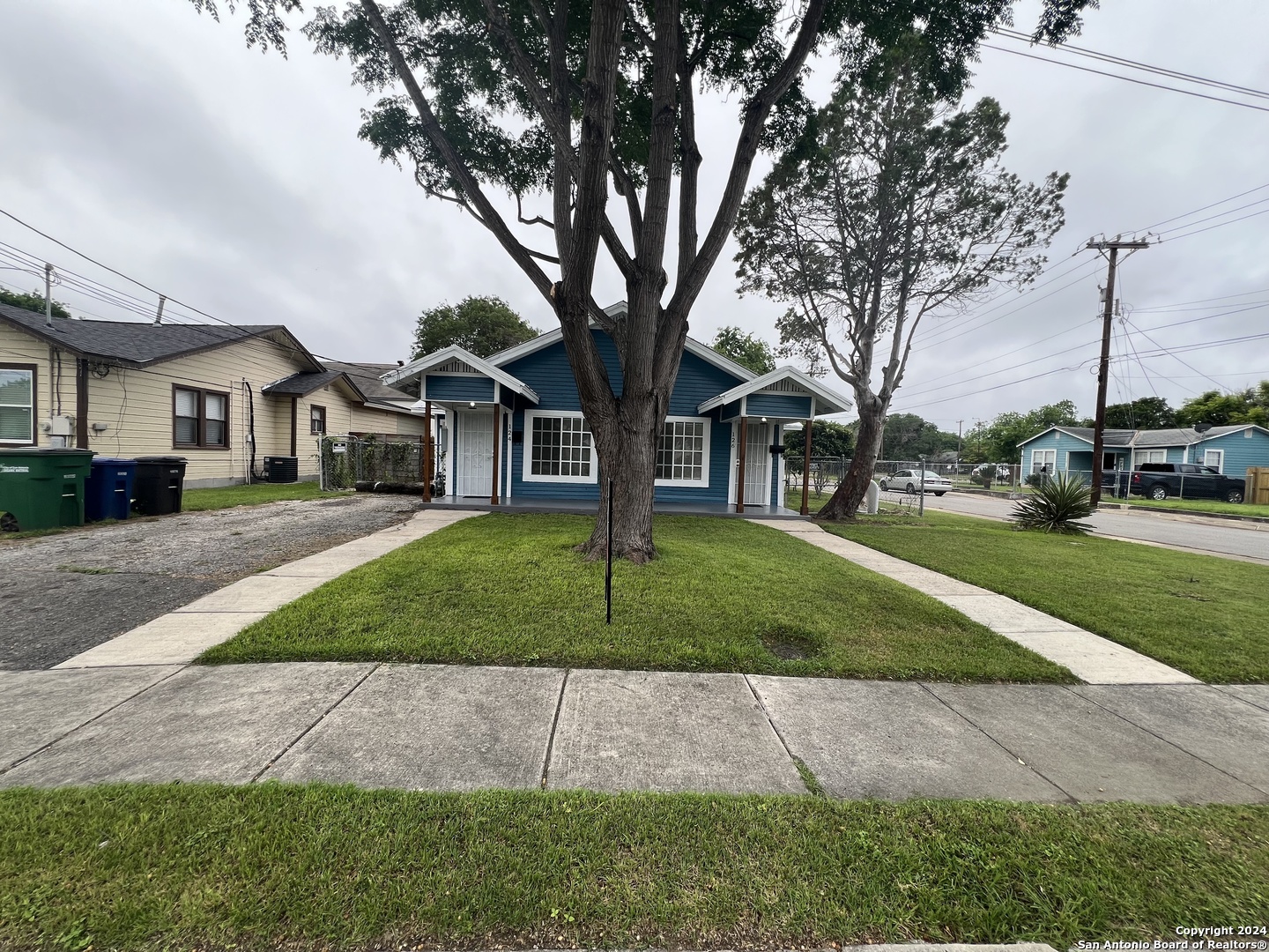 124 Wiggins Place San Antonio TX 78214