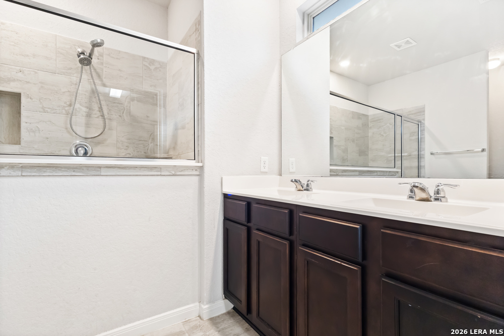 9122 Portobello Way Converse TX 78109