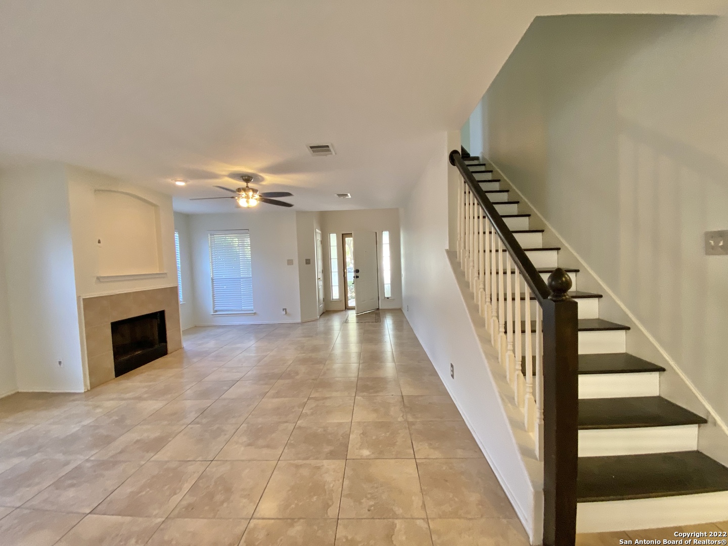 9338 Bartlett Falls San Antonio TX 78250