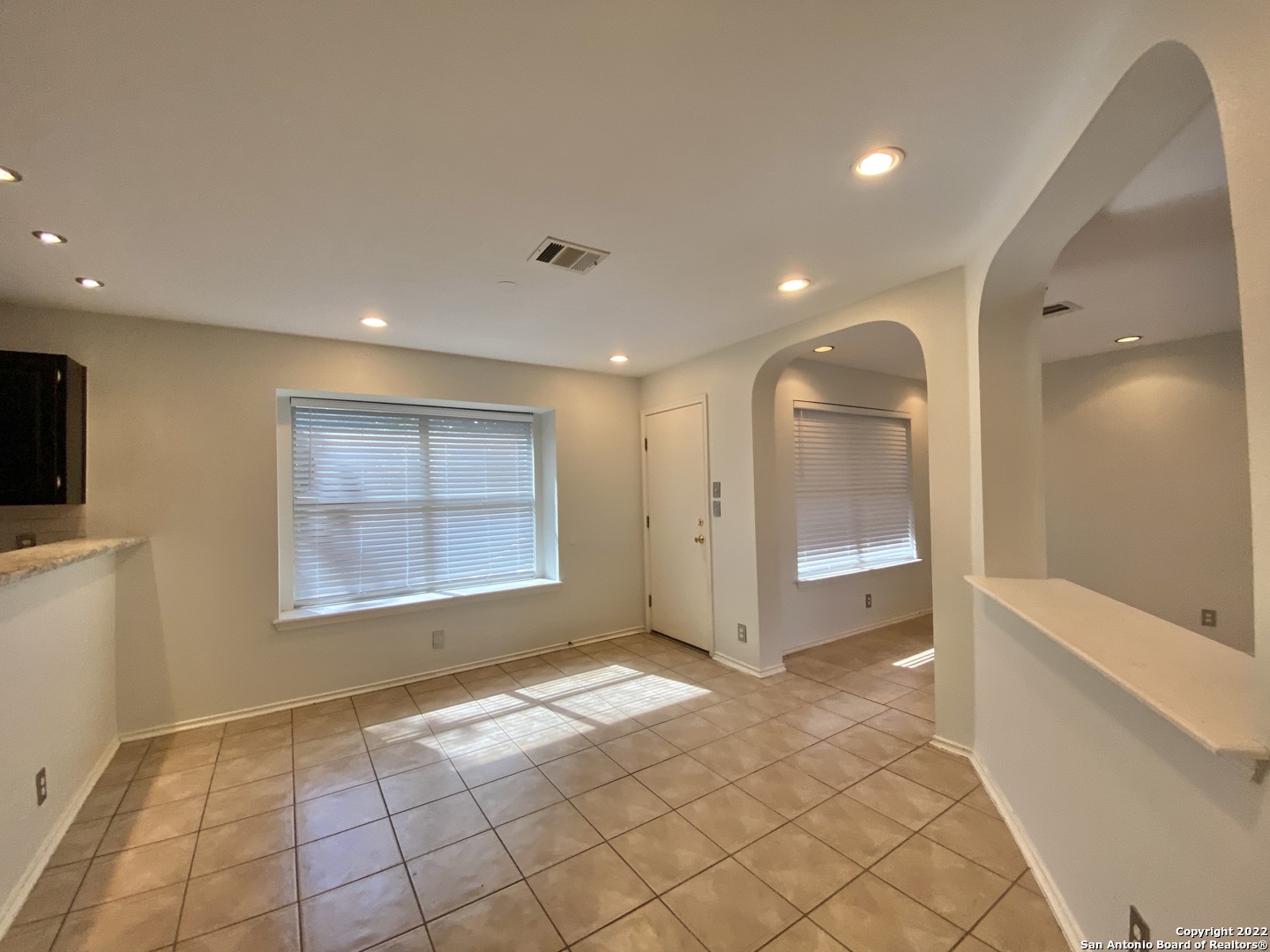 9338 Bartlett Falls San Antonio TX 78250