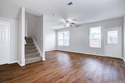 3735 Browning Bluff San Antonio TX 78245