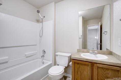 3735 Browning Bluff San Antonio TX 78245