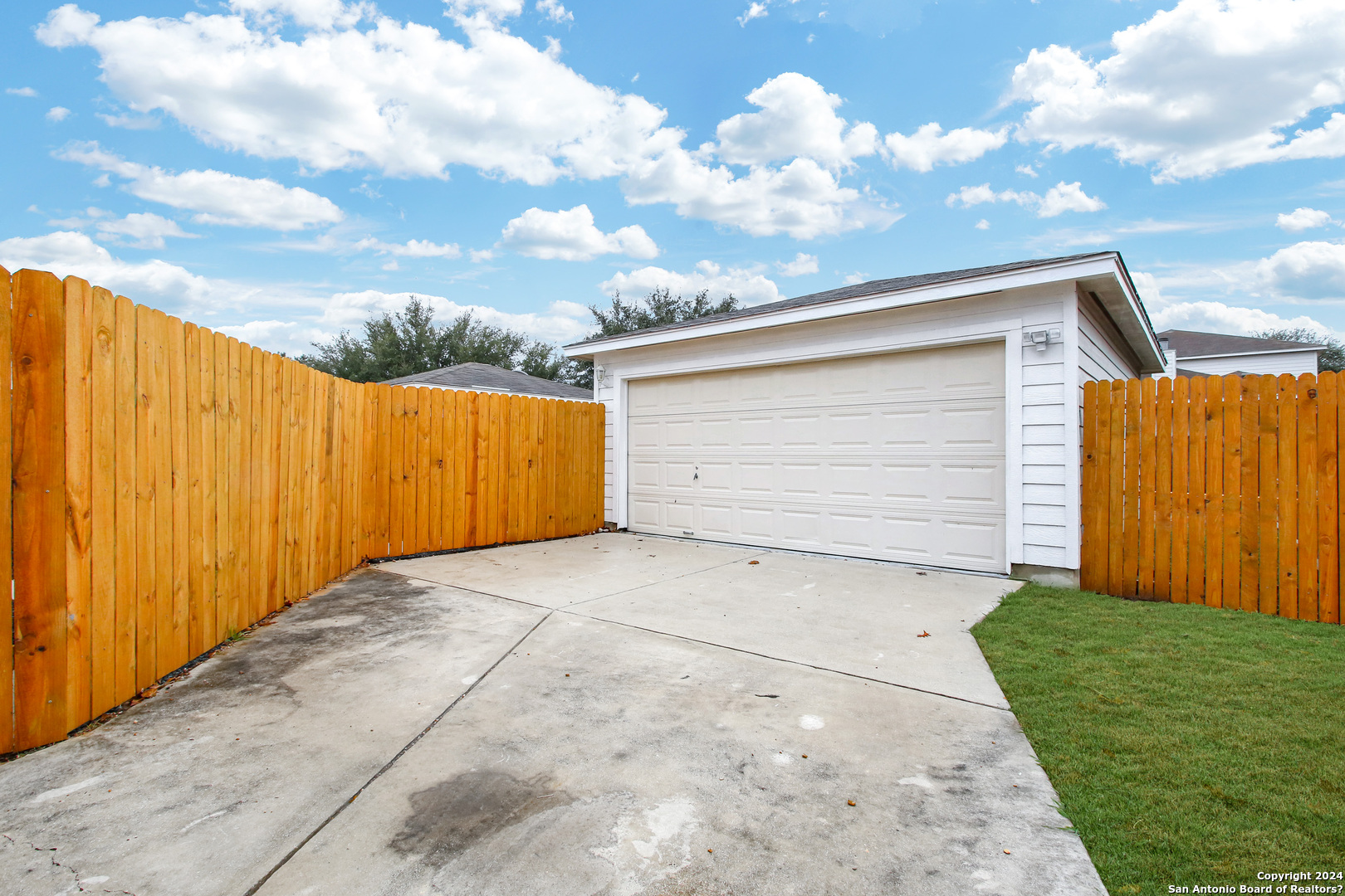 3735 Browning Bluff San Antonio TX 78245