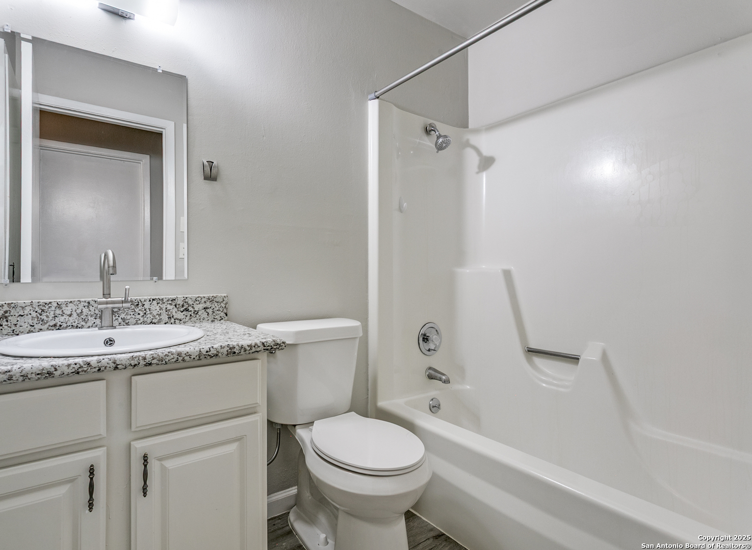 8010 Lake Forest San Antonio TX 78239