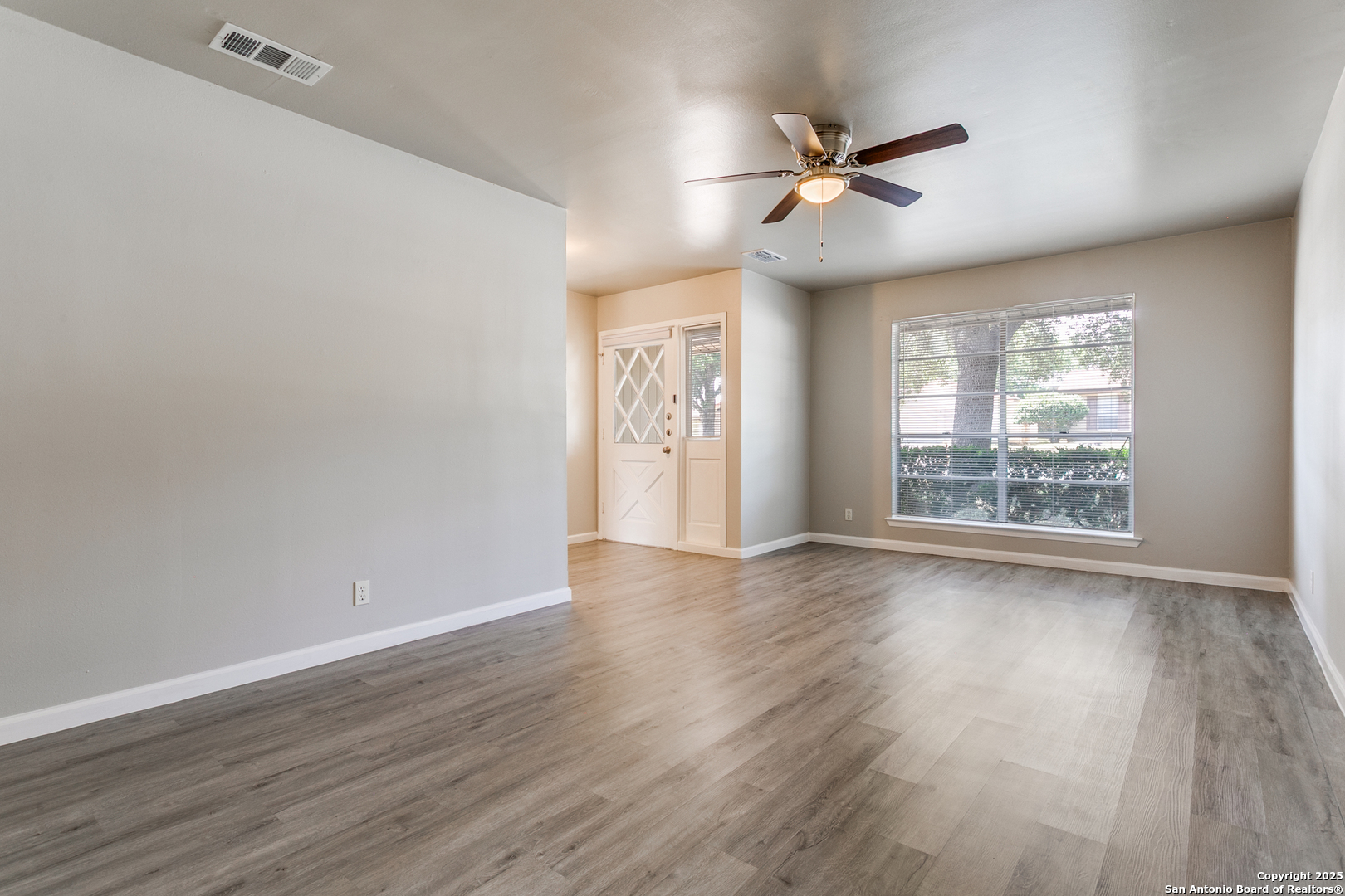 8010 Lake Forest San Antonio TX 78239