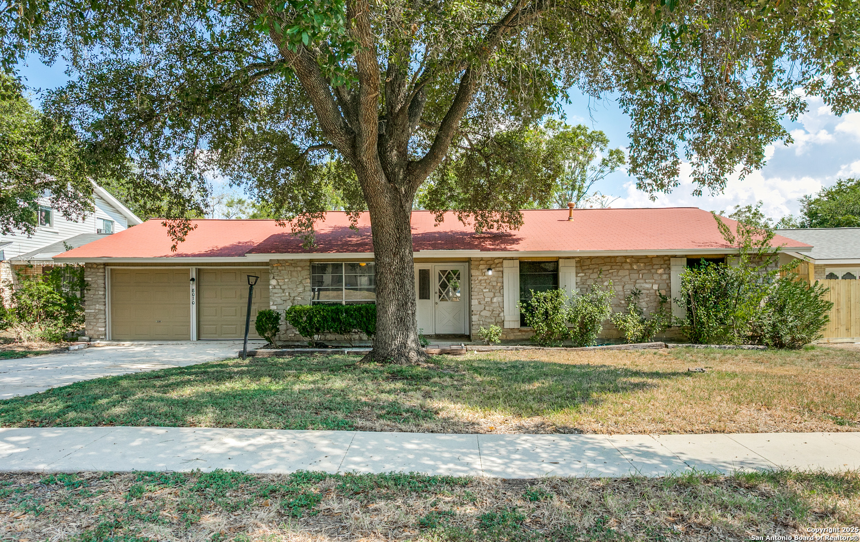 8010 Lake Forest San Antonio TX 78239