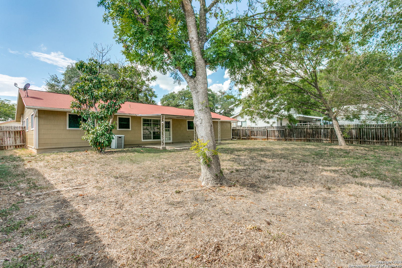 8010 Lake Forest San Antonio TX 78239