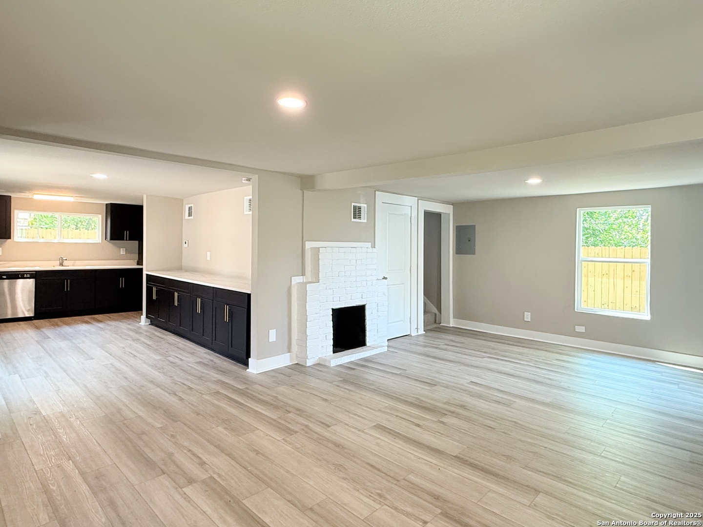 312 Avondale San Antonio TX 78223