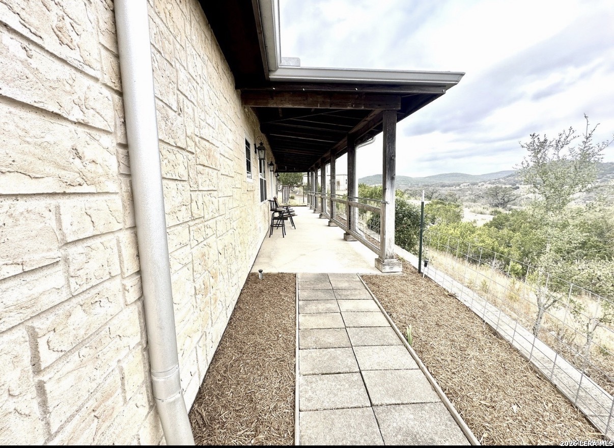 499 Saddleback Ridge Trail Bandera TX 78003