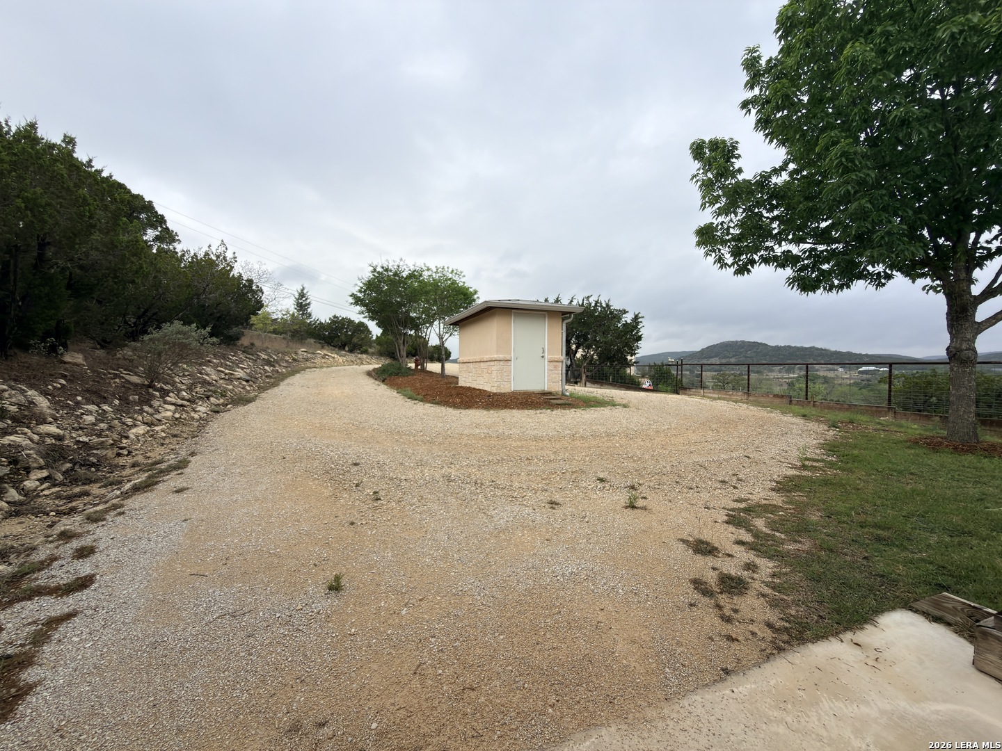 499 Saddleback Ridge Trail Bandera TX 78003