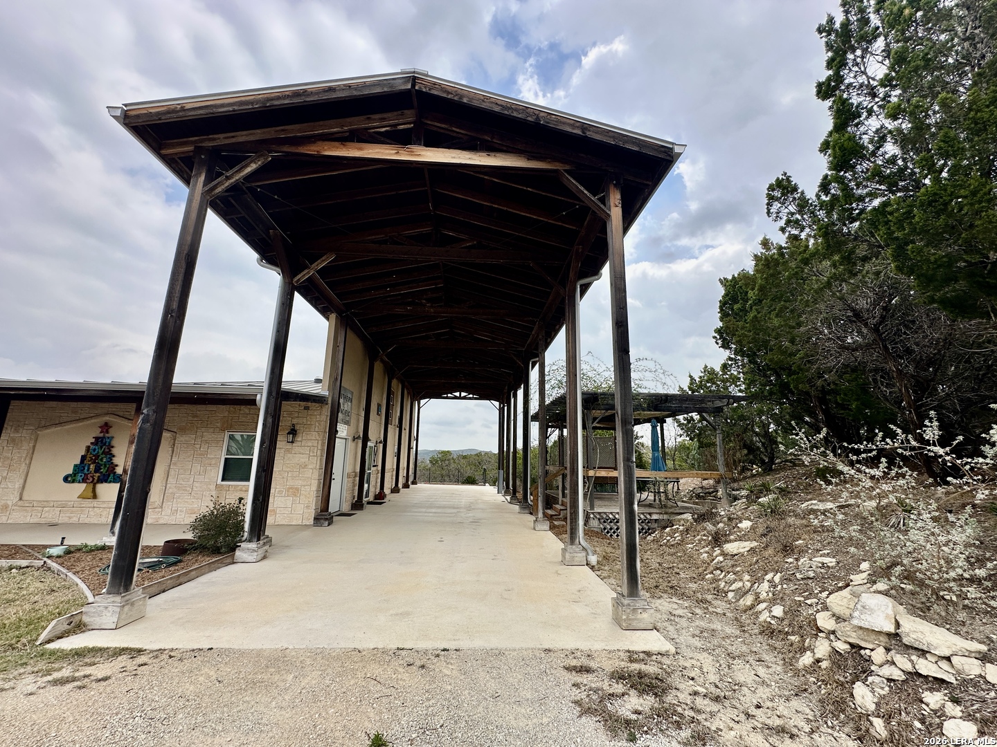 499 Saddleback Ridge Trail Bandera TX 78003