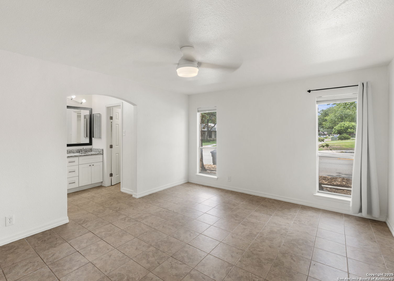 4602 Oak Climb San Antonio TX 78217