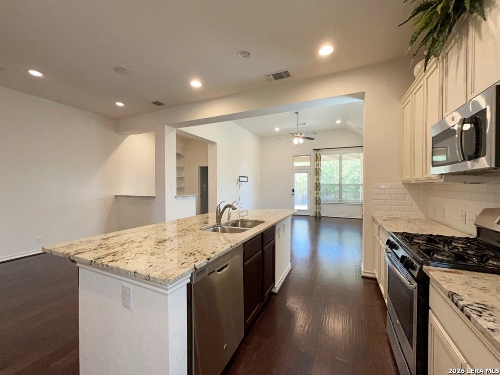 3793 Lariat Drive Bulverde TX 78163