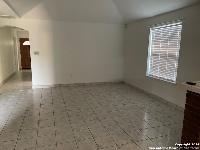 210 Muskogee Street San Antonio TX 78237