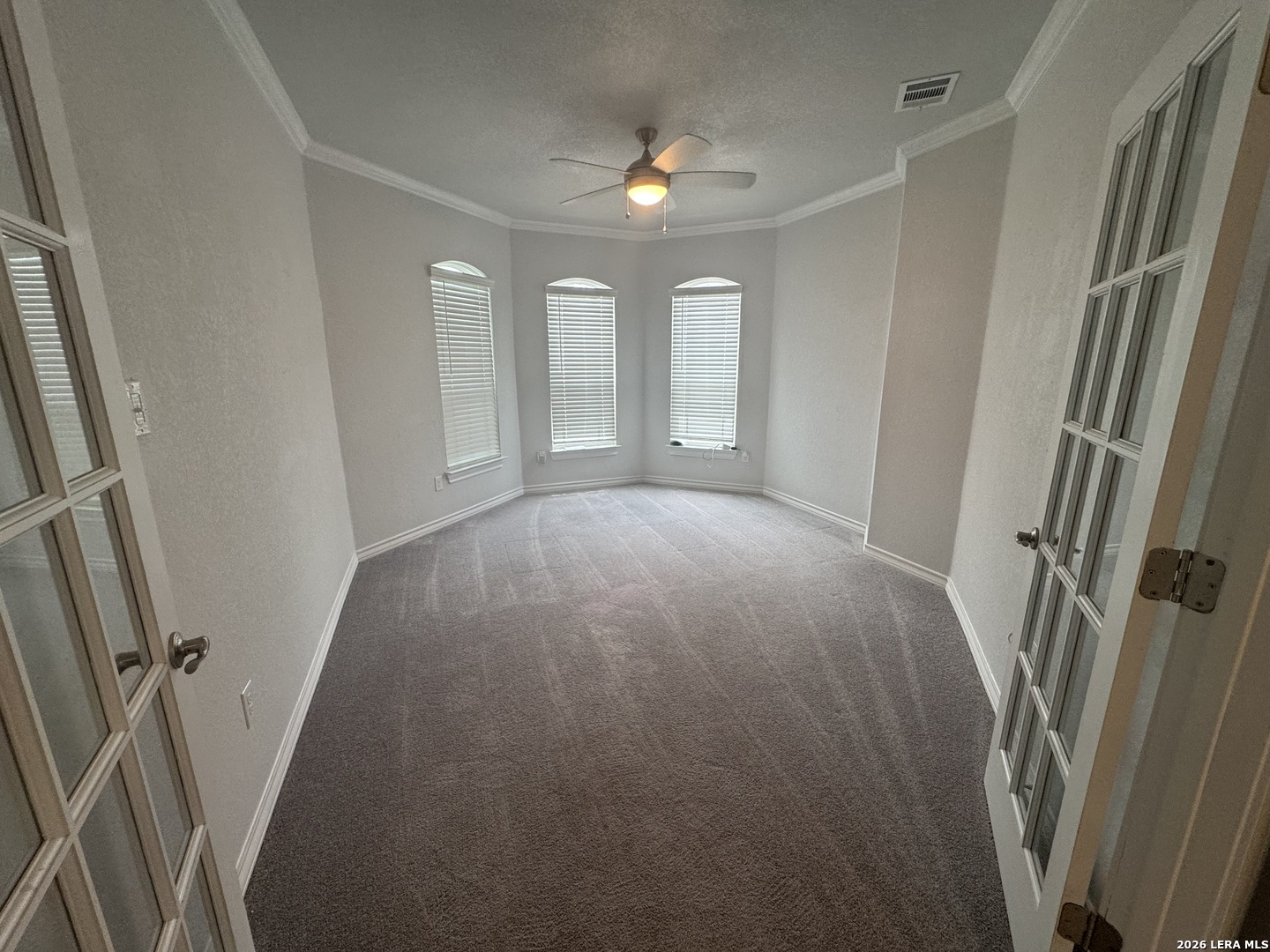 15230 Comanche Wolf San Antonio TX 78233
