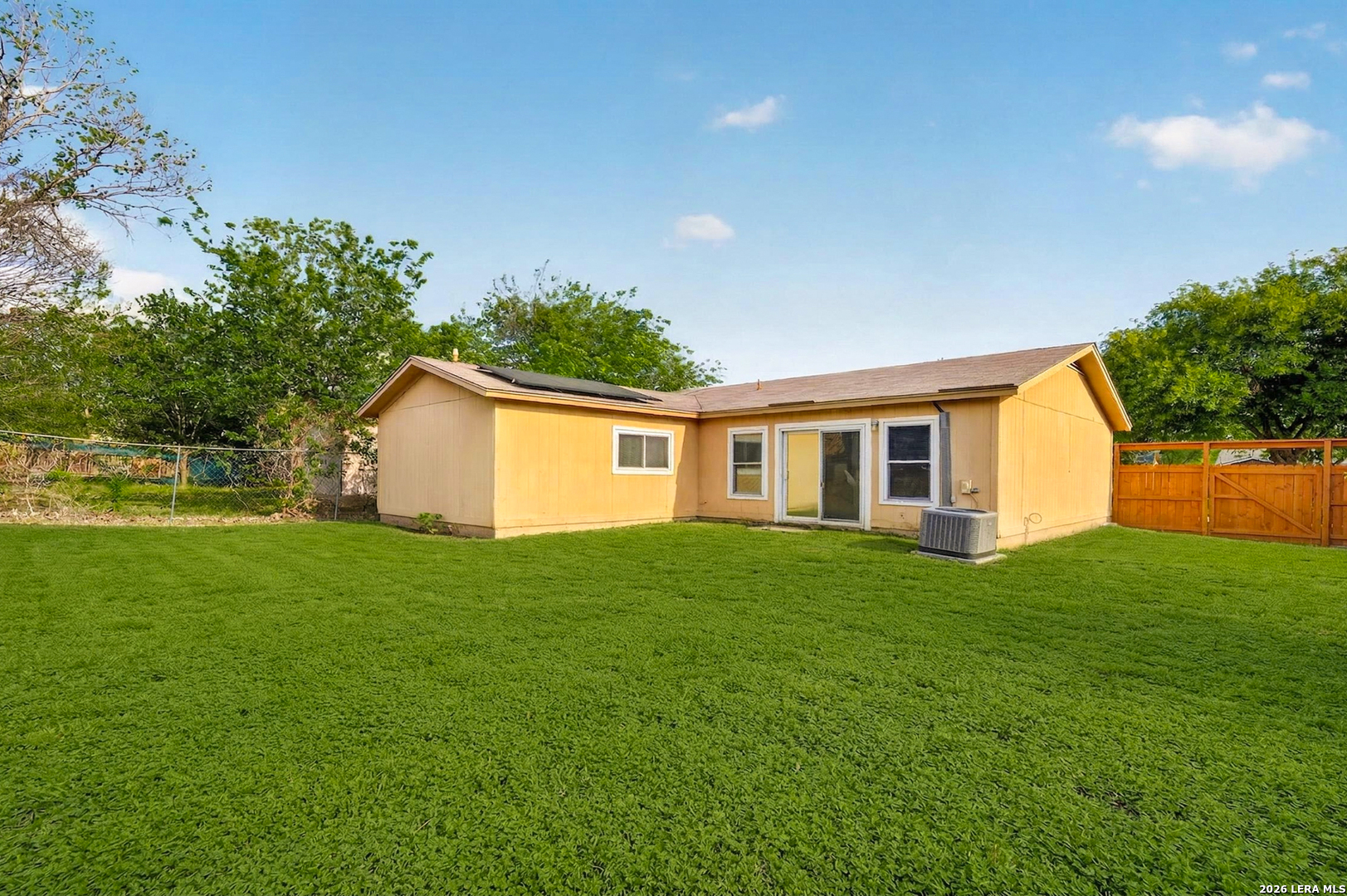 5827 Sun Bay San Antonio TX 78244