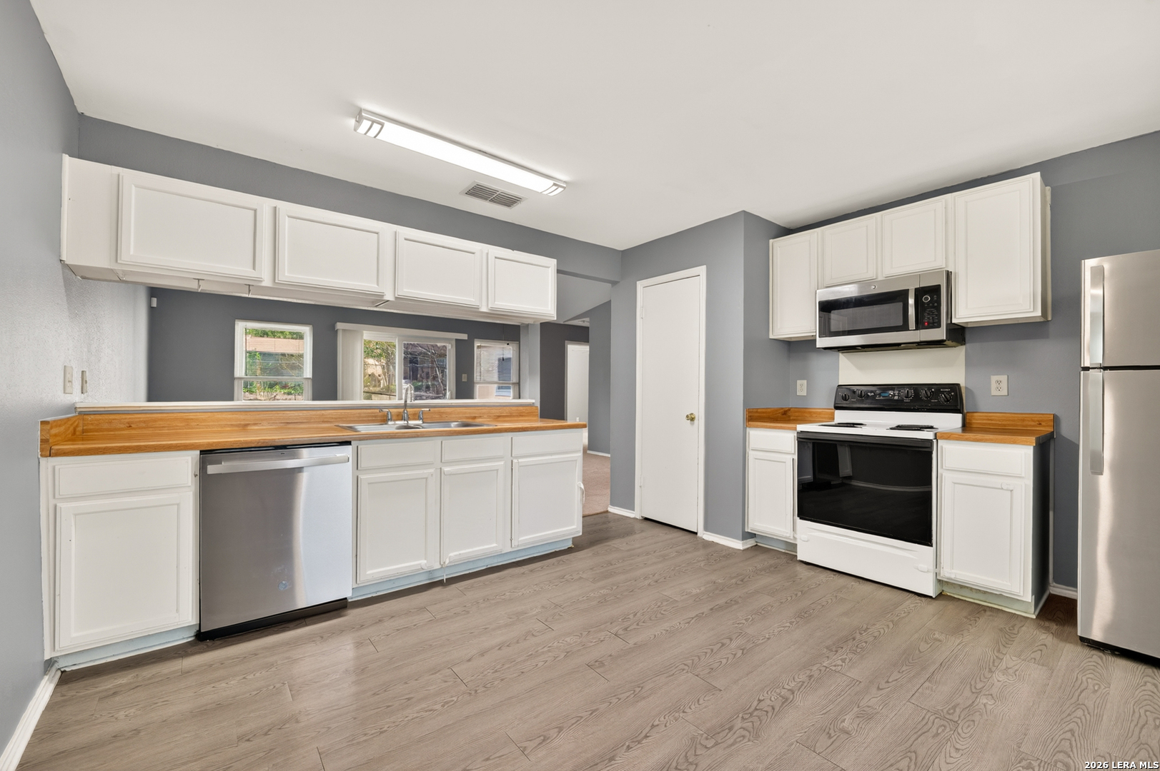 5827 Sun Bay San Antonio TX 78244