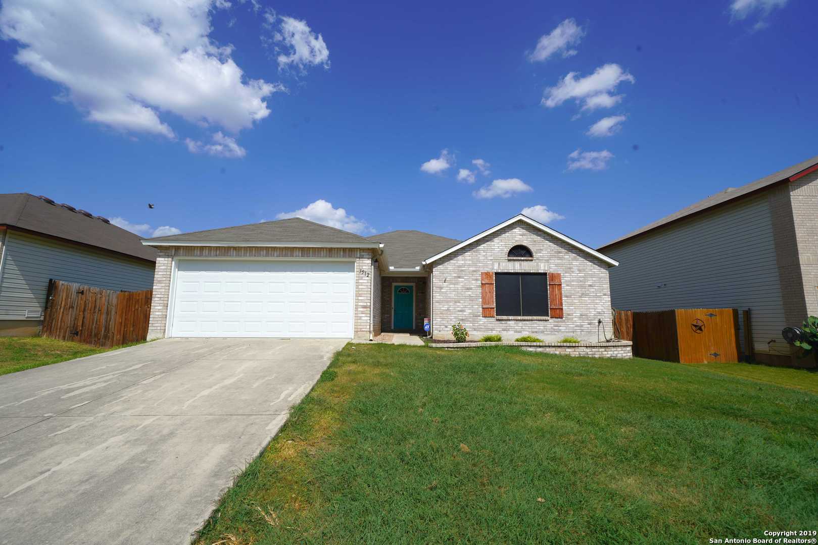 3512 Davenport Schertz TX 78154