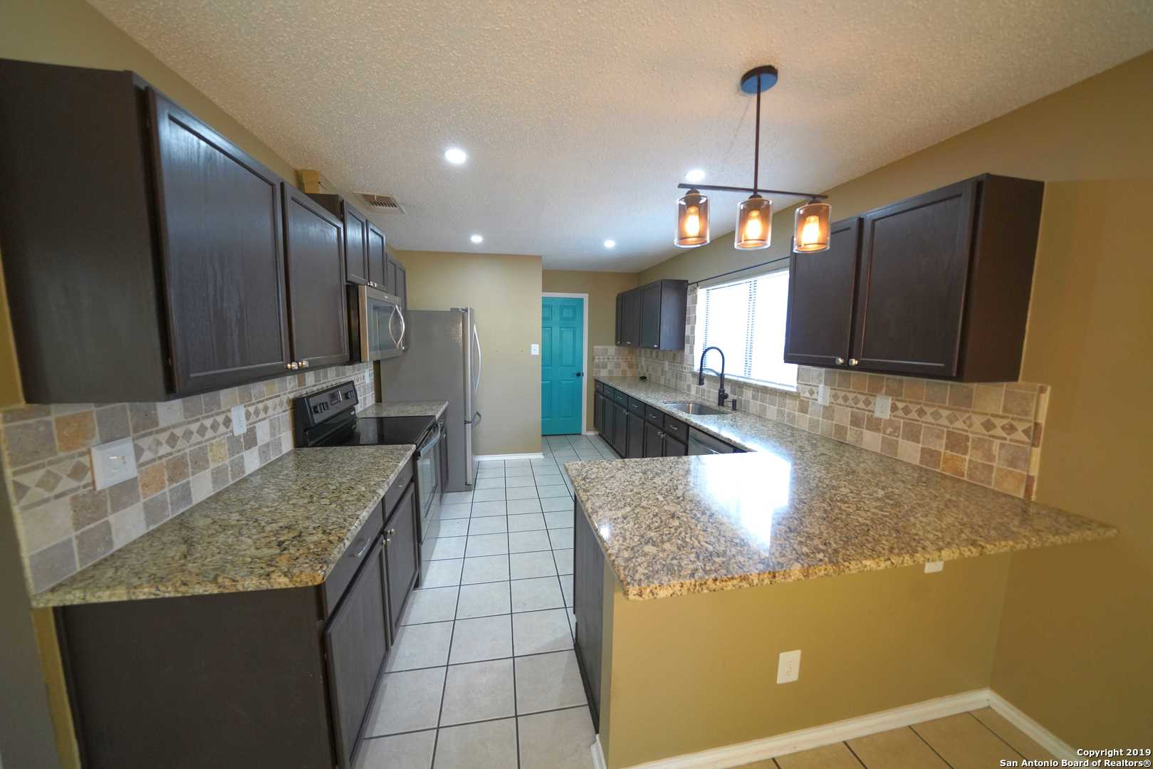 3512 Davenport Schertz TX 78154