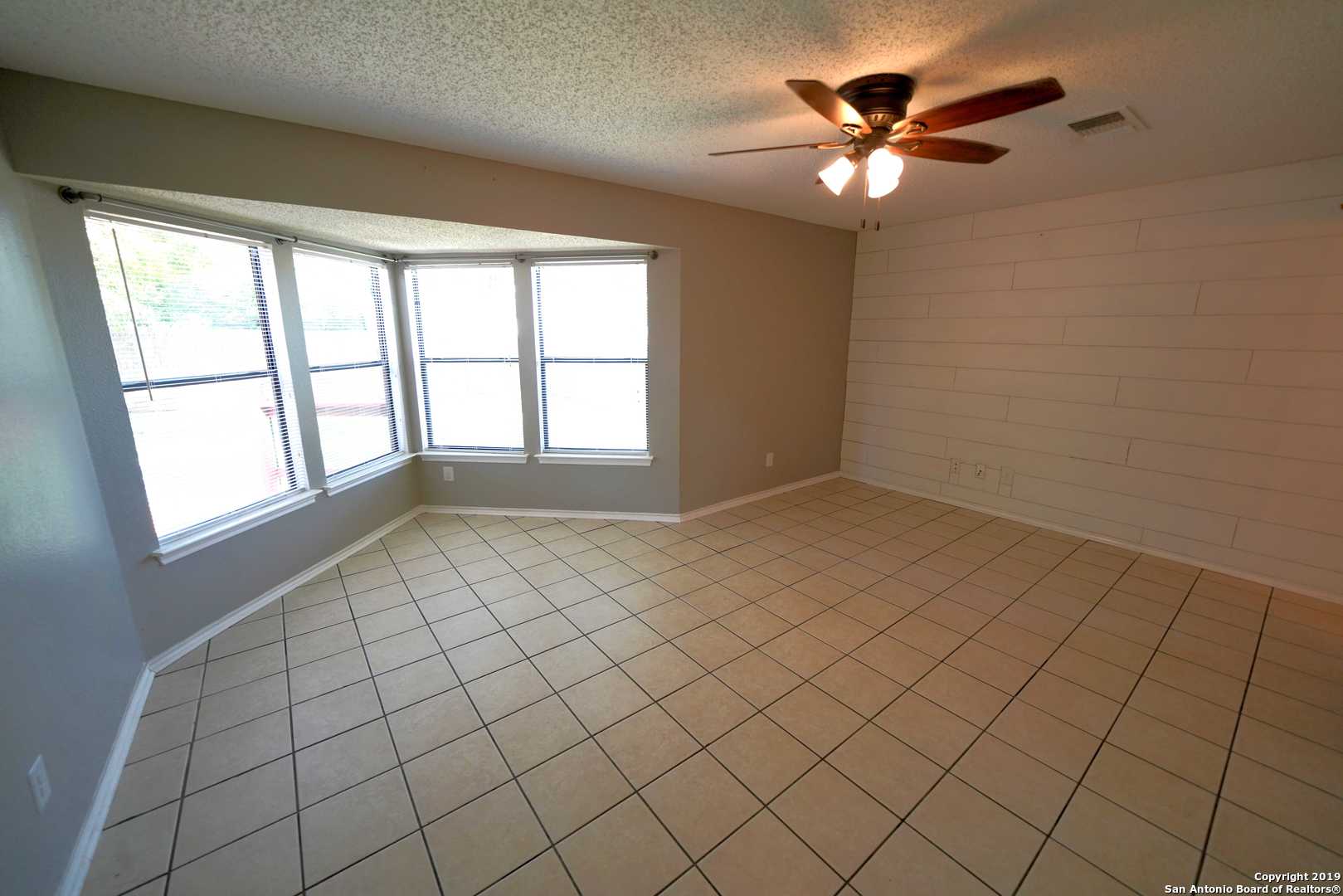 3512 Davenport Schertz TX 78154