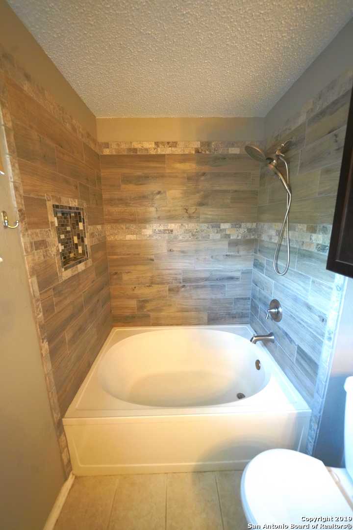 3512 Davenport Schertz TX 78154