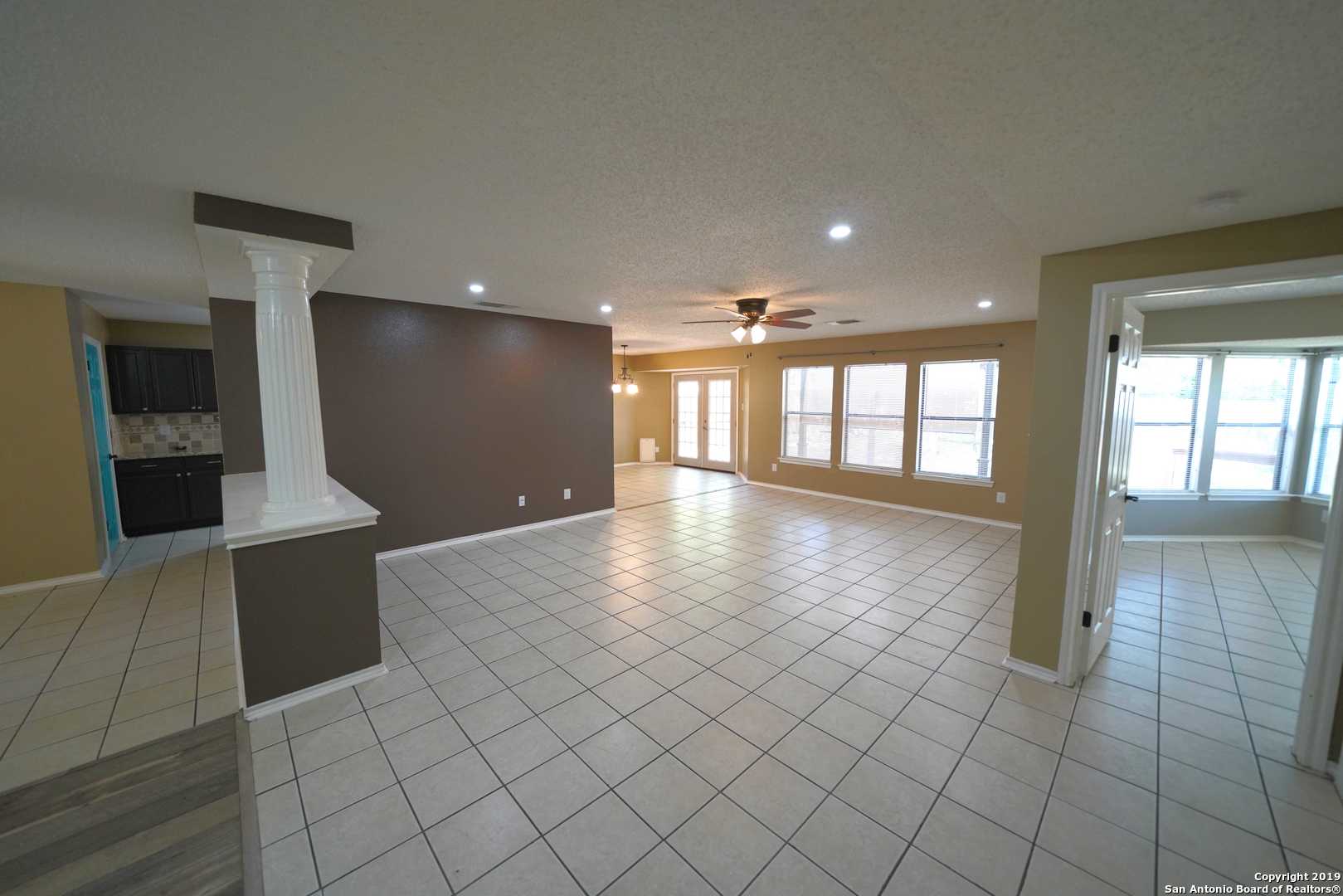 3512 Davenport Schertz TX 78154