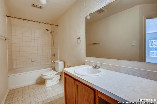 4807 Heather Pass San Antonio TX 78218