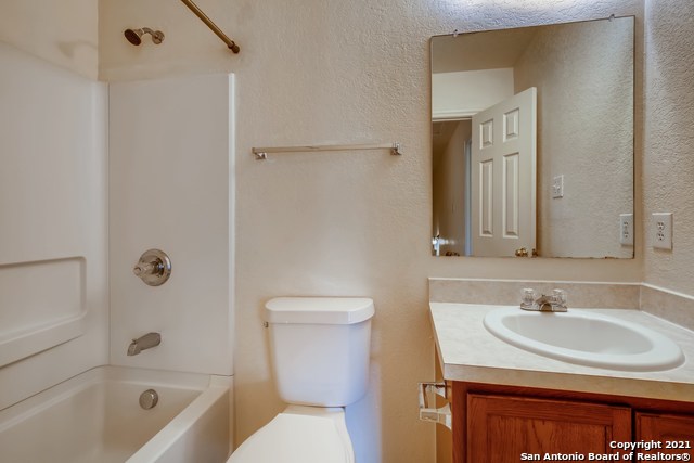 4807 Heather Pass San Antonio TX 78218