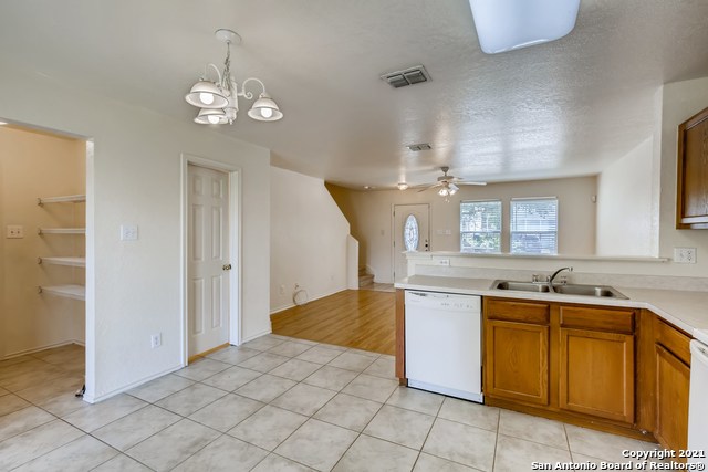 4807 Heather Pass San Antonio TX 78218