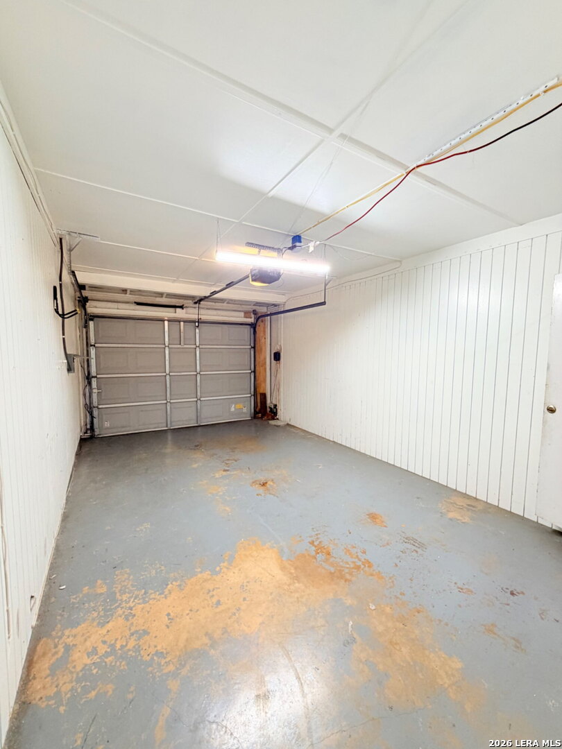 4503 Eisenhauer San Antonio TX 78218
