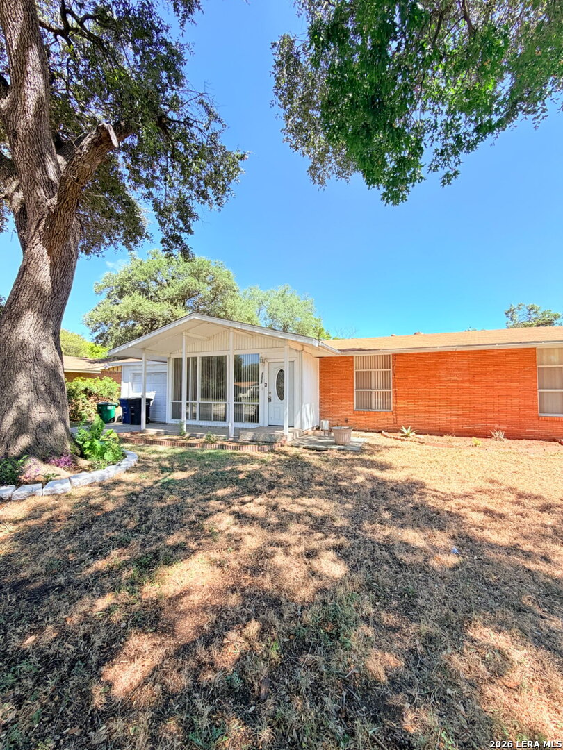 4503 Eisenhauer San Antonio TX 78218