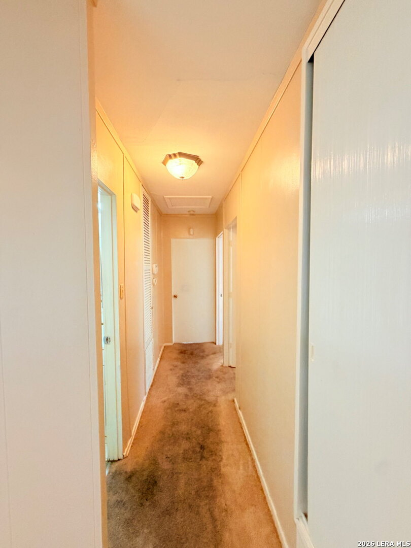 4503 Eisenhauer San Antonio TX 78218