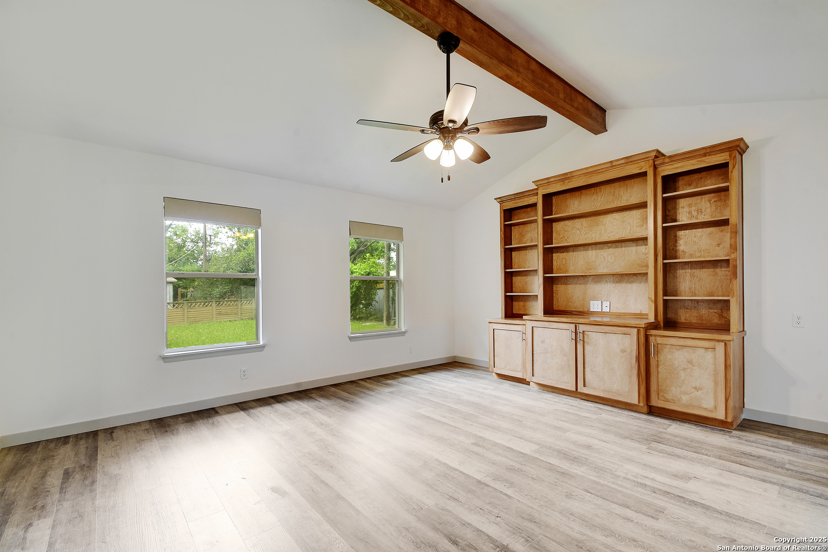 5515 W Rolling Ridge Drive San Antonio TX 78228