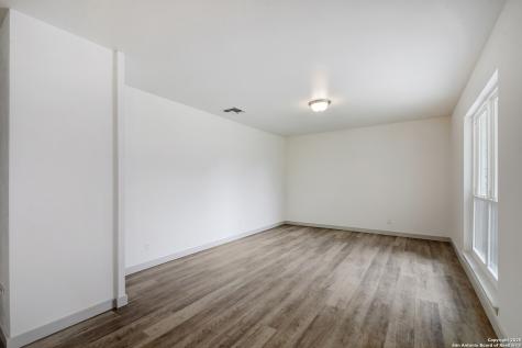 5515 W Rolling Ridge Drive San Antonio TX 78228